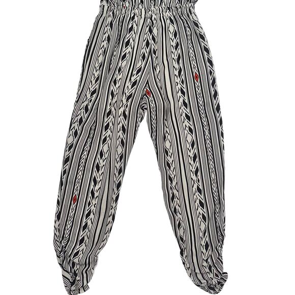 Design Lab V-Neck Tank Jumpsuit Aztec Print Pockets Adjustable Straps Size XS - Picture 8 of 14